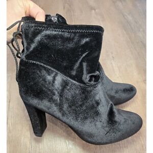 Libby Edelman‎ JUSTINE Black High Heeled Boots Velvety Granny Goth Nicks Sz 10